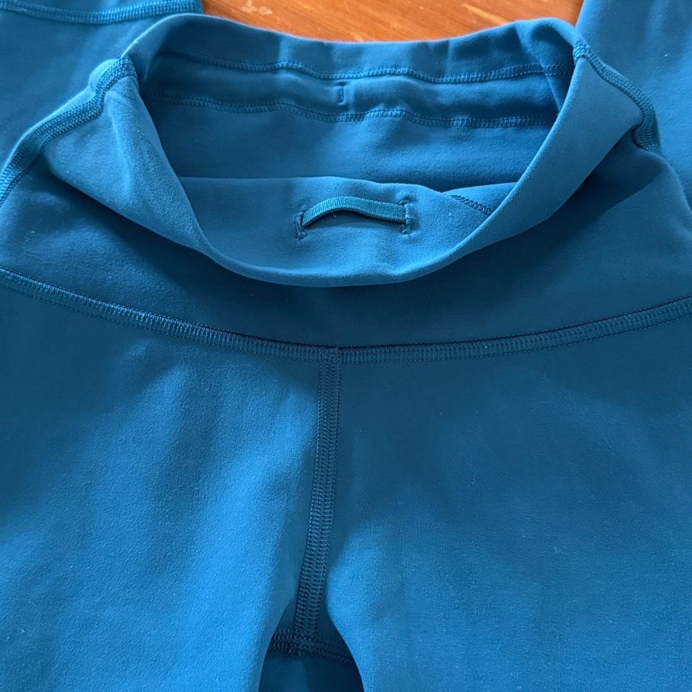 Lululemon 25” Wunder Train Blue Leggings - Picture 5 of 6